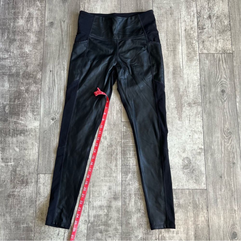 Athleta Black Gleam Chaturanga to Town Faux Leather Leggings 870859 Sz S